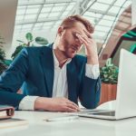 อาการปวดหัว สัญญาณอันตรายที่ควรระวัง